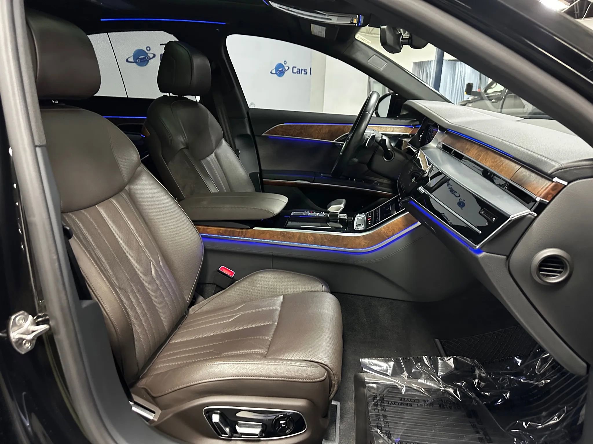 Used 2020 Audi A8 L 4.0T image 25