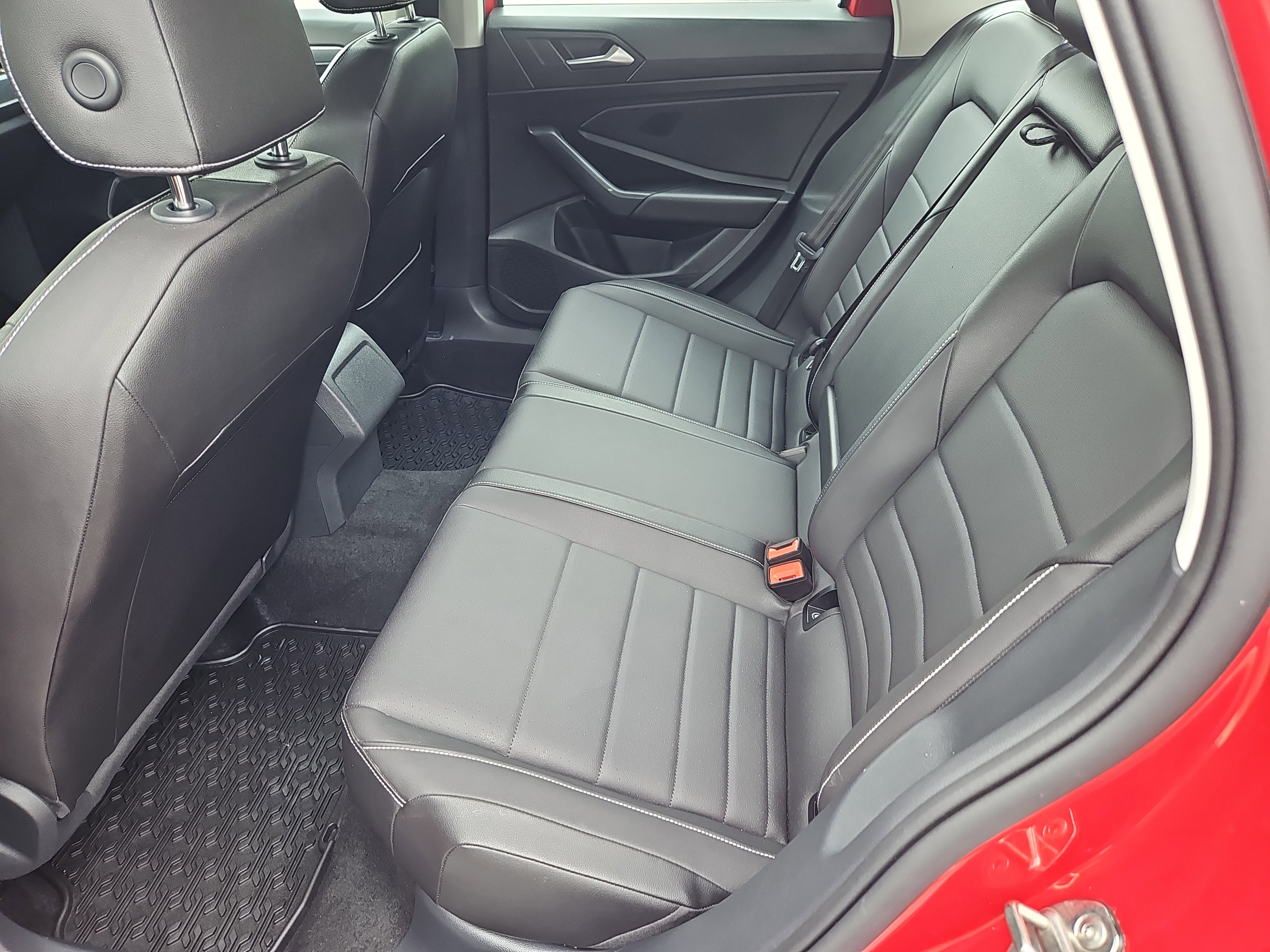Certified 2023 Volkswagen Jetta SE FWD image 28