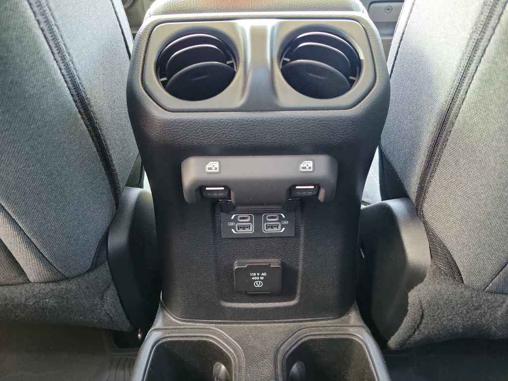 Used 2024 Jeep Gladiator Sport AWD/4WD image 36