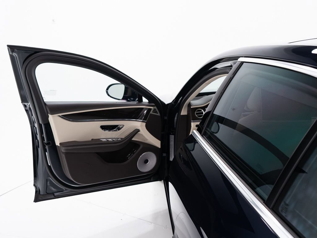 Used 2020 Bentley Flying Spur W12 AWD/4WD image 10