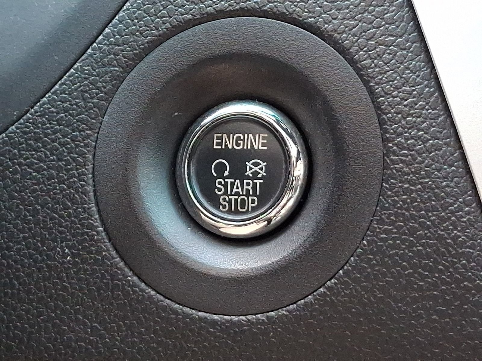 Used 2015 Ford Explorer Sport w/ Equipment Group 401A image 26