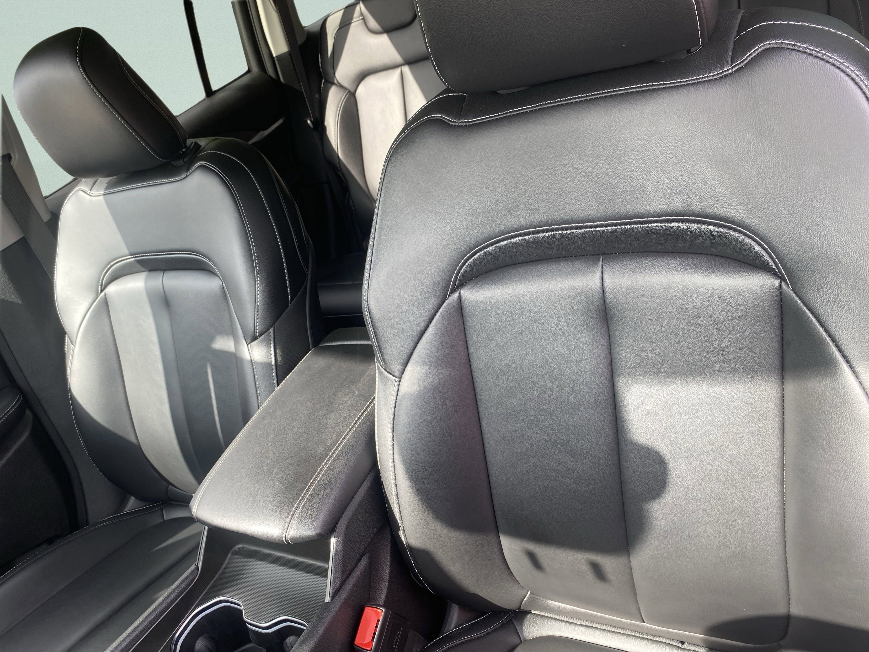 Used 2023 Jeep Grand Cherokee 4WD 4xe image 15