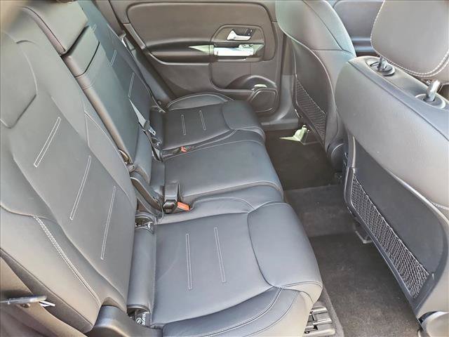 Used 2023 Mercedes-Benz GLB 35 AMG 4MATIC image 27