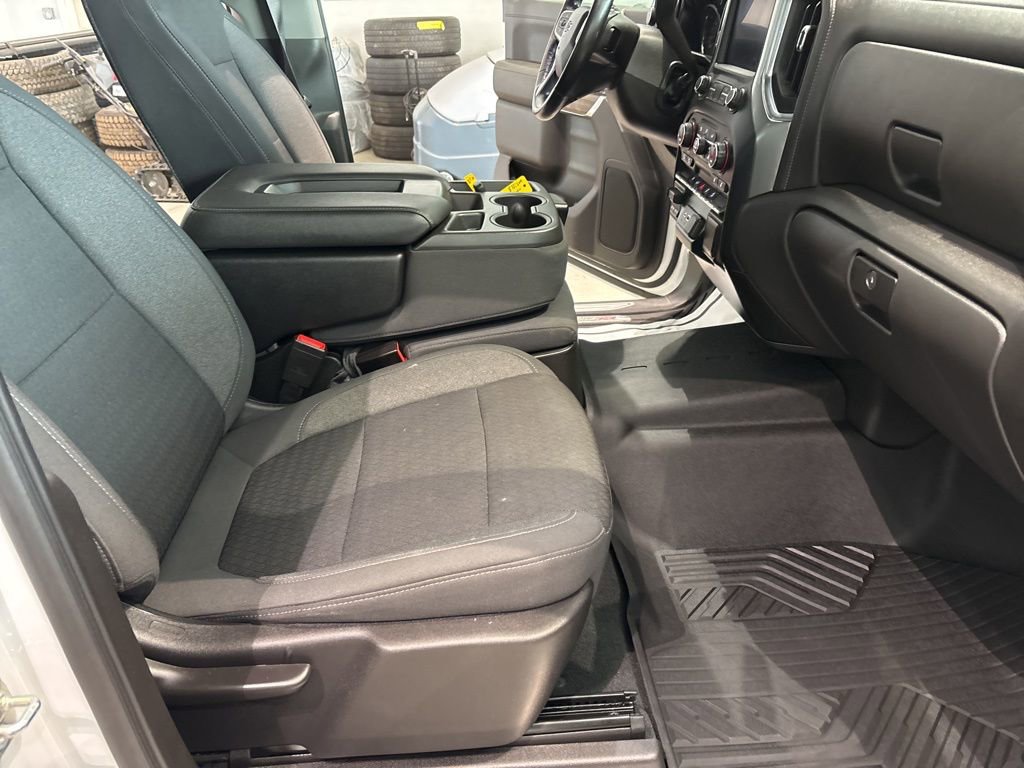 Certified 2021 Chevrolet Silverado 1500 RST AWD/4WD image 21