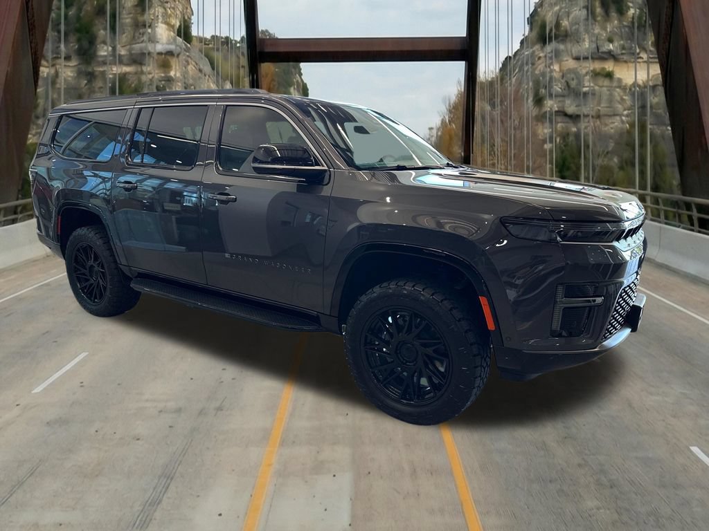 New 2026 Jeep Grand Wagoneer L 4WD image 1