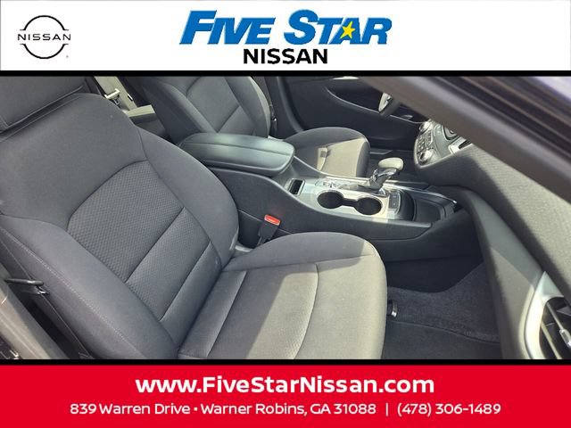 Used 2023 Chevrolet Malibu LT w/ Driver Confidence Package FWD image 15