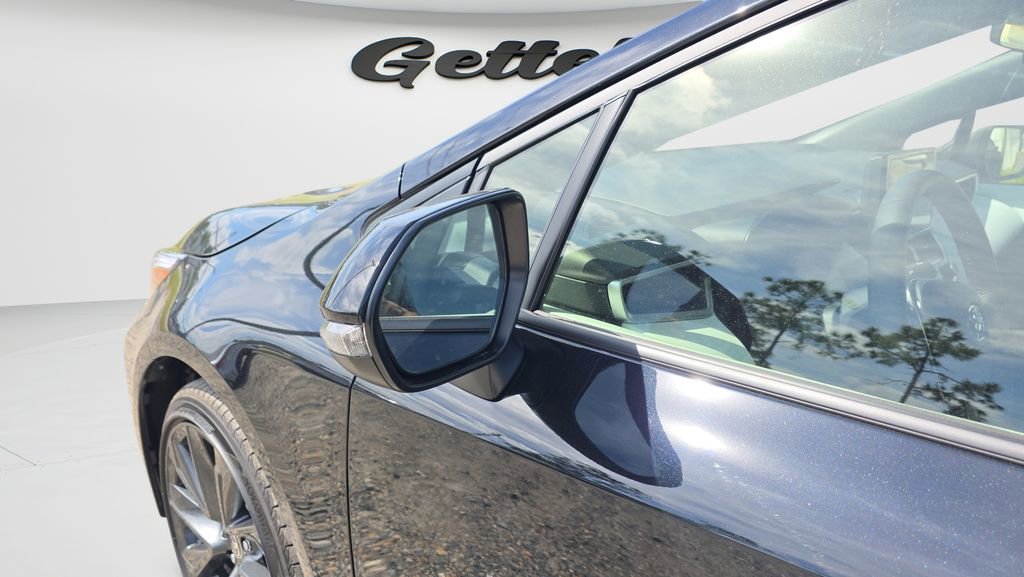 Used 2026 Toyota Corolla SE FWD image 29
