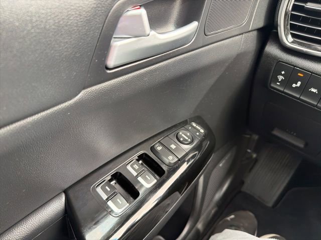 Used 2020 Kia Sportage SX image 16