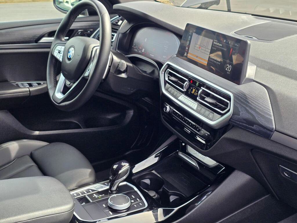 Used 2024 BMW X3 xDrive30i AWD/4WD image 30