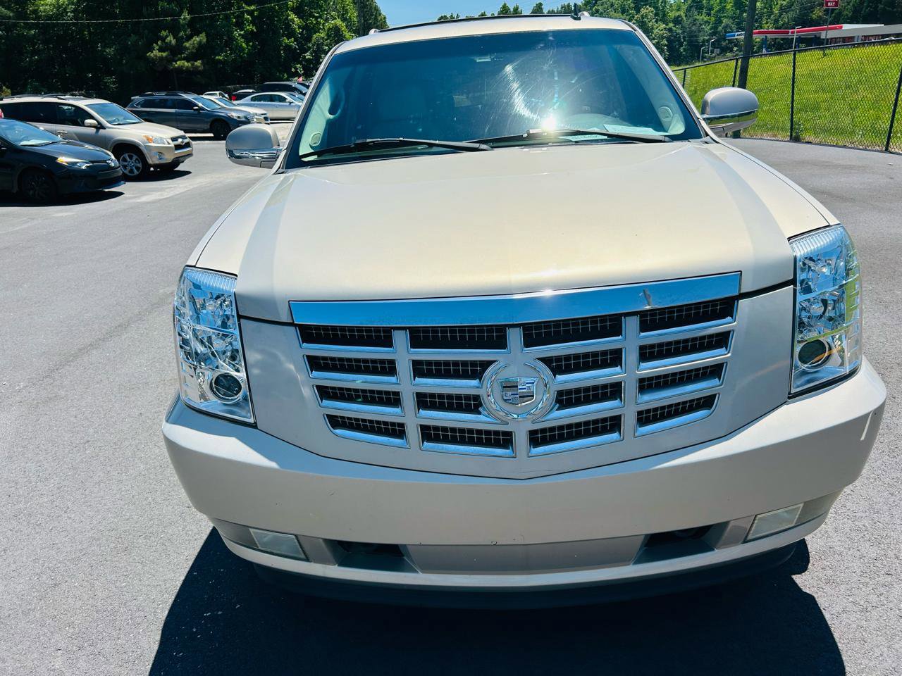 Used 2008 Cadillac Escalade AWD image 8