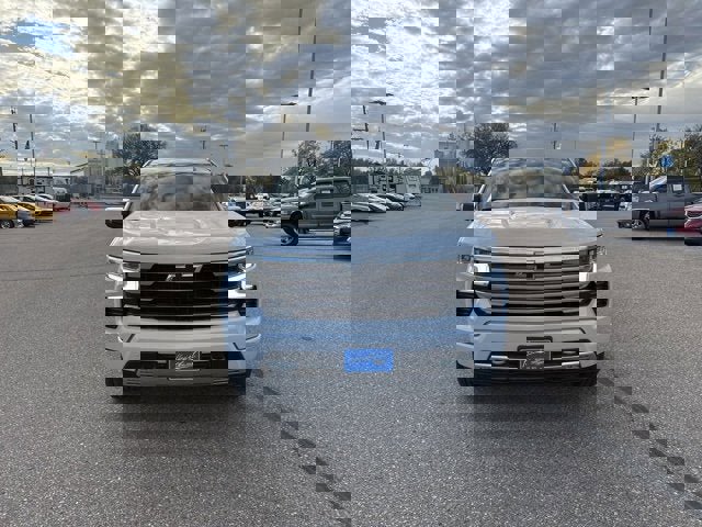 New 2026 Chevrolet Silverado 1500 High Country w/ Technology Package image 2
