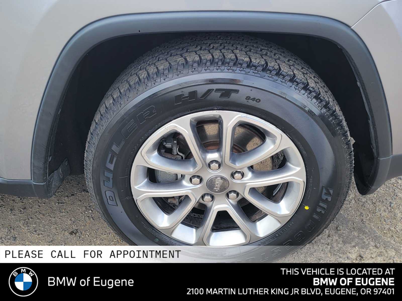 Used 2015 Jeep Grand Cherokee Limited AWD/4WD image 9