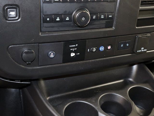 Used 2020 Chevrolet Express 3500 LS image 15