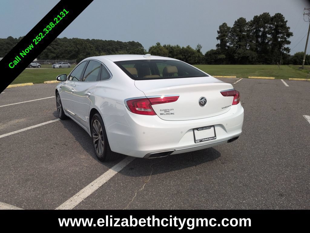 Used 2018 Buick LaCrosse Essence FWD image 9