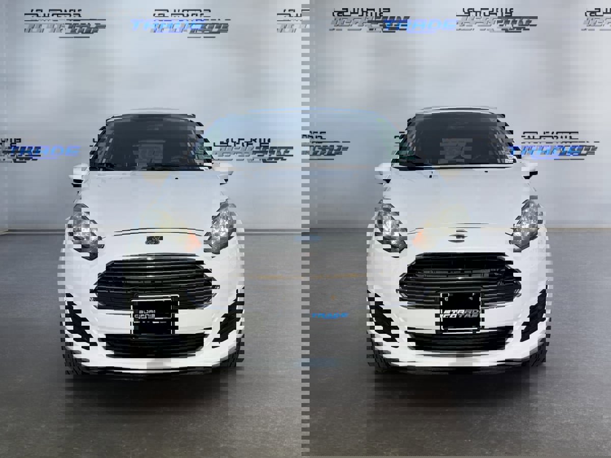 Used 2016 Ford Fiesta S image 2