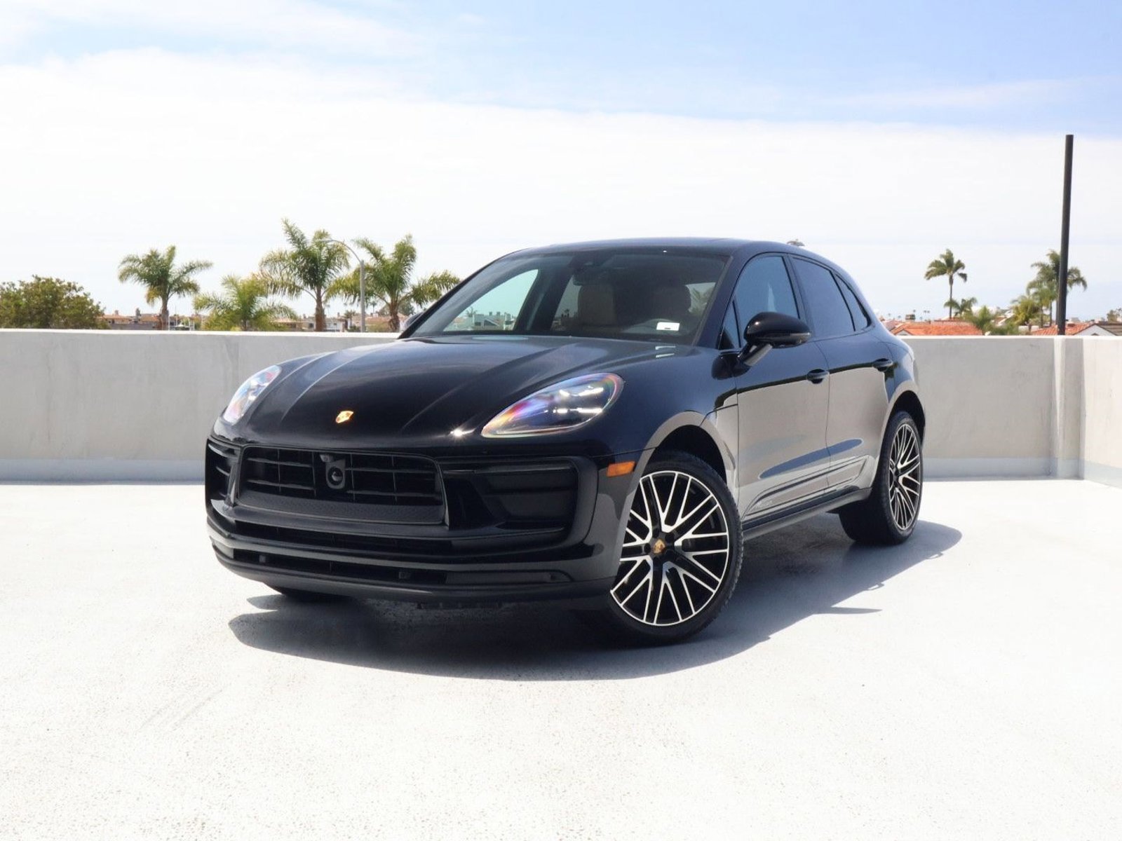 Certified 2025 Porsche Macan