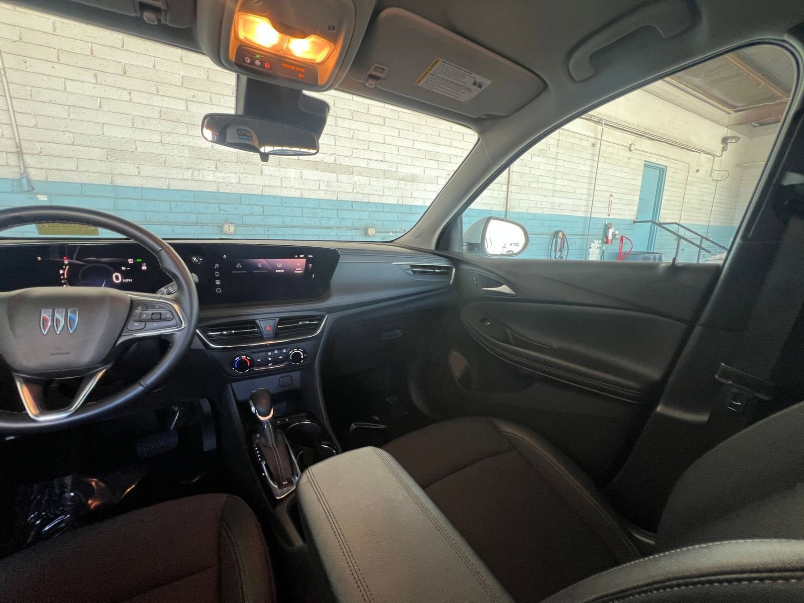 Used 2025 Buick Encore GX Preferred FWD image 35