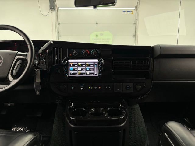 Used 2021 GMC Savana 2500 w/ Enhanced Convenience Package RWD image 26
