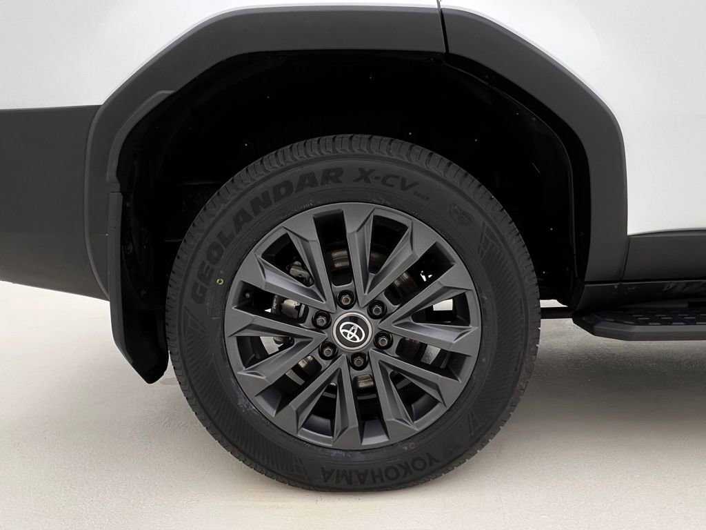 Used 2024 Toyota Land Cruiser w/ Premium Package image 24