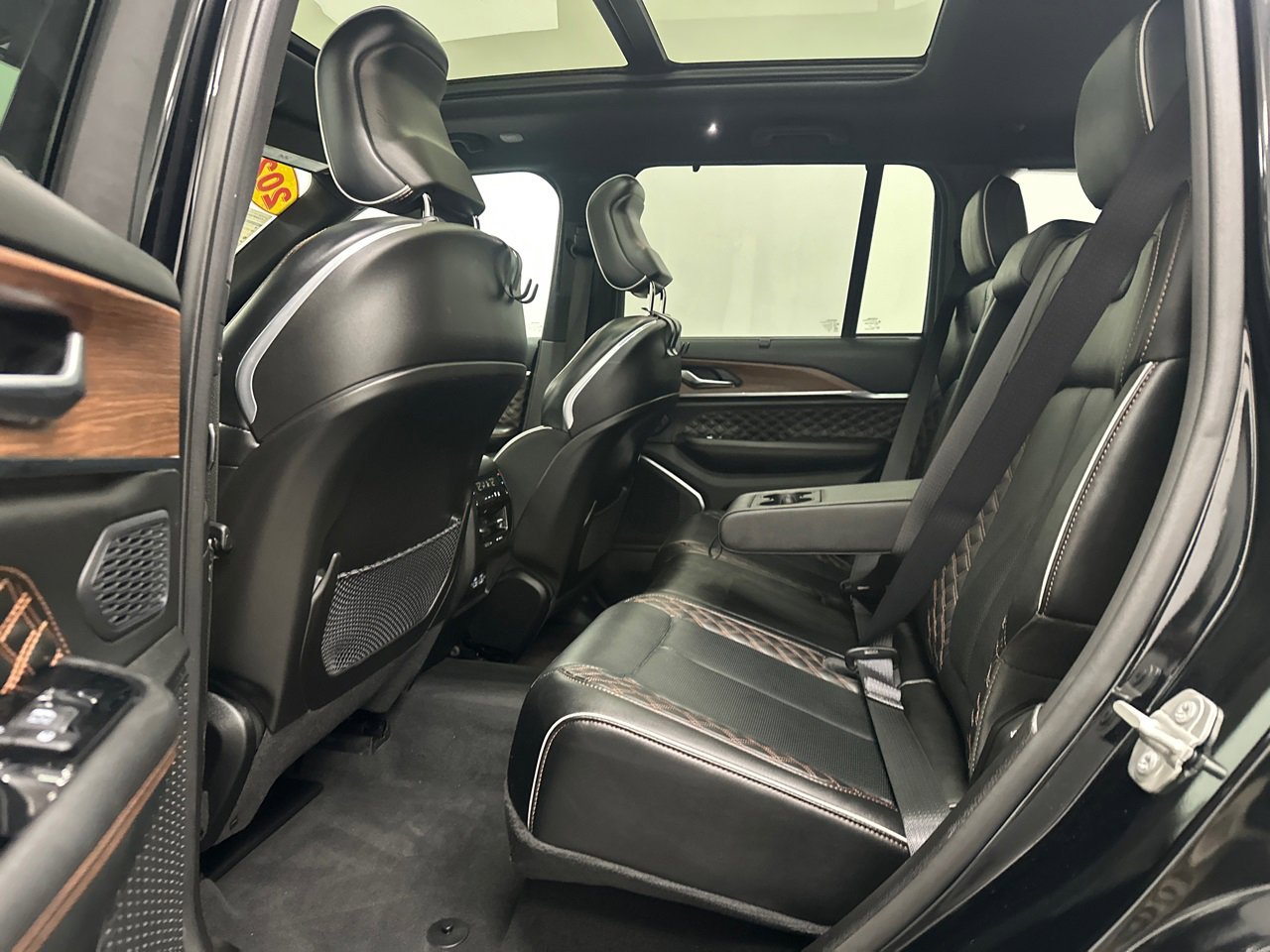 Used 2023 Jeep Grand Cherokee Summit w/ Adv Protech Group IV image 16