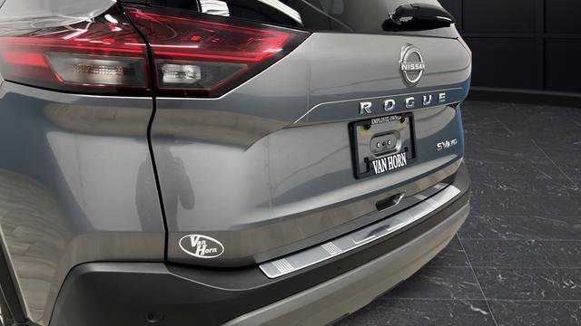 Used 2023 Nissan Rogue SV AWD/4WD image 34