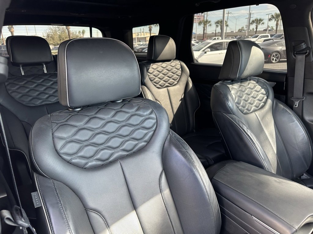 Used 2021 Hyundai Palisade Calligraphy w/ Cargo Package image 25