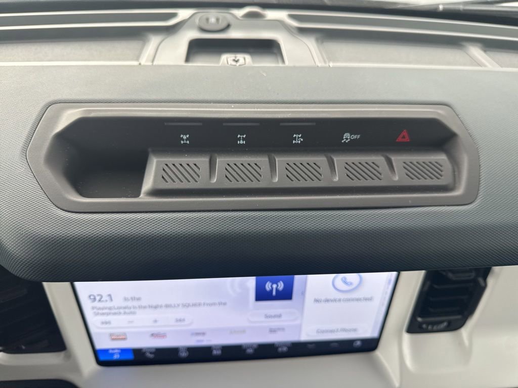 Certified 2025 Ford Bronco Heritage Edition image 31