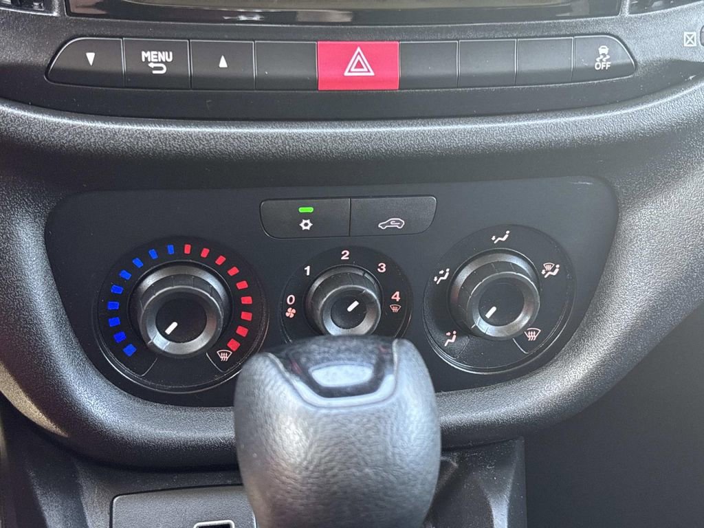 Used 2021 RAM ProMaster City Tradesman image 17