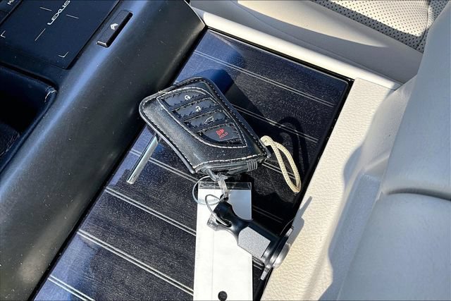 Used 2022 Lexus GX 460 Premium w/ Premium Package AWD/4WD image 11