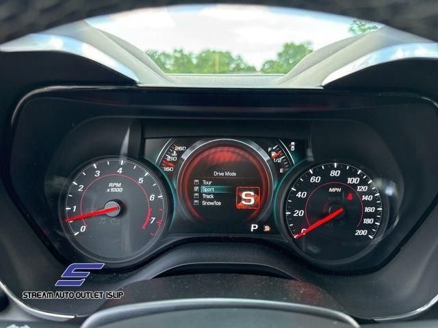 Used 2018 Chevrolet Camaro SS RWD image 34