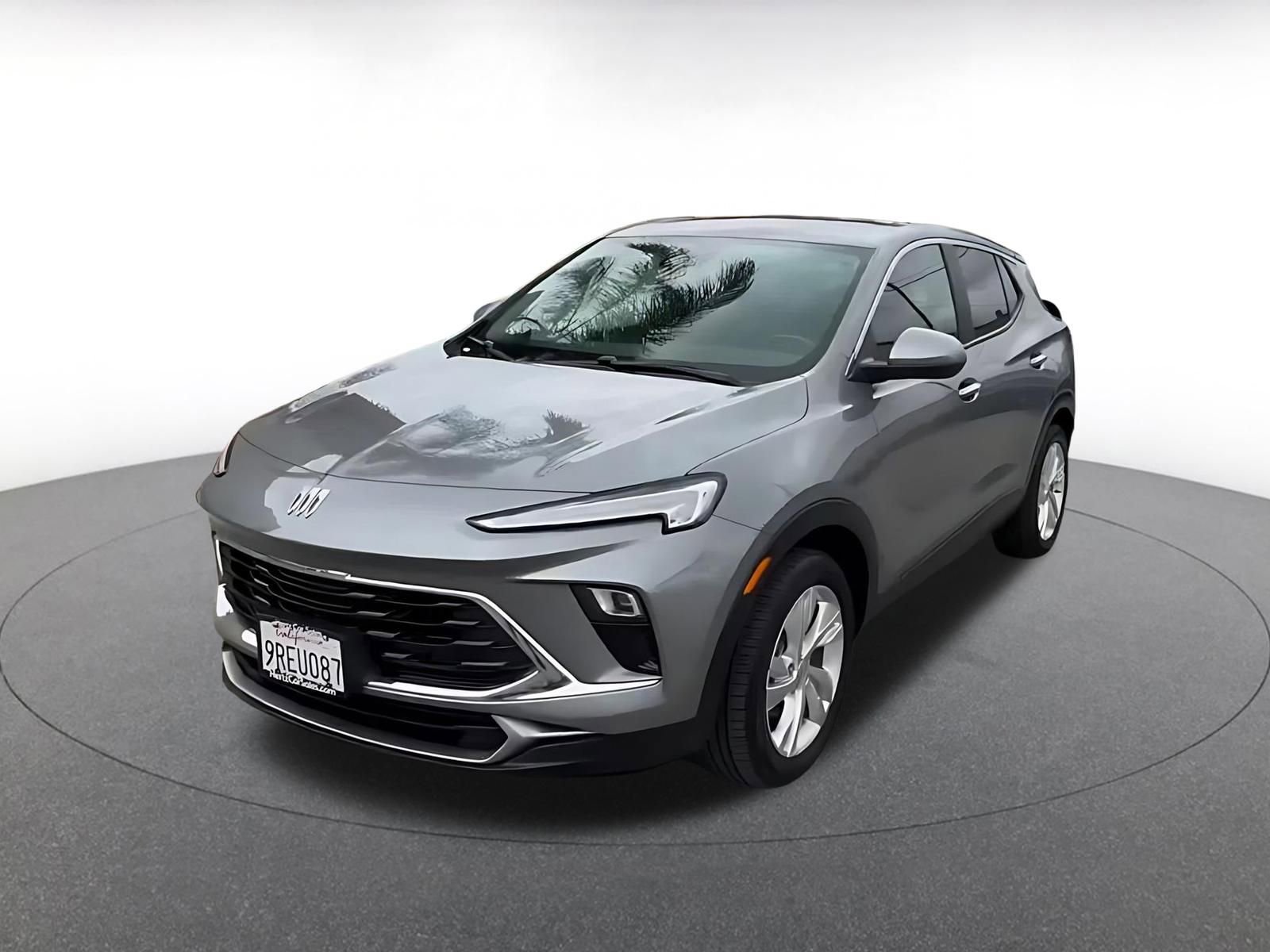 Used 2025 Buick Encore GX Preferred image 4