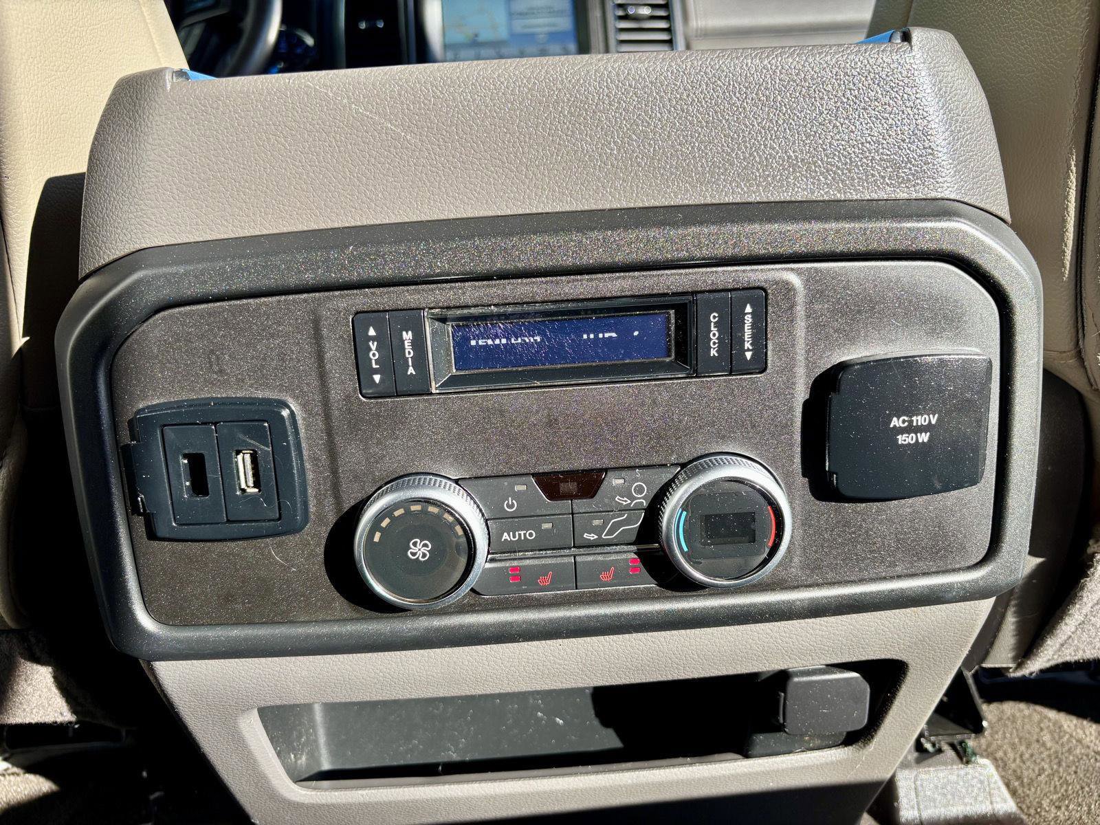 Used 2018 Ford Expedition Max Limited image 40