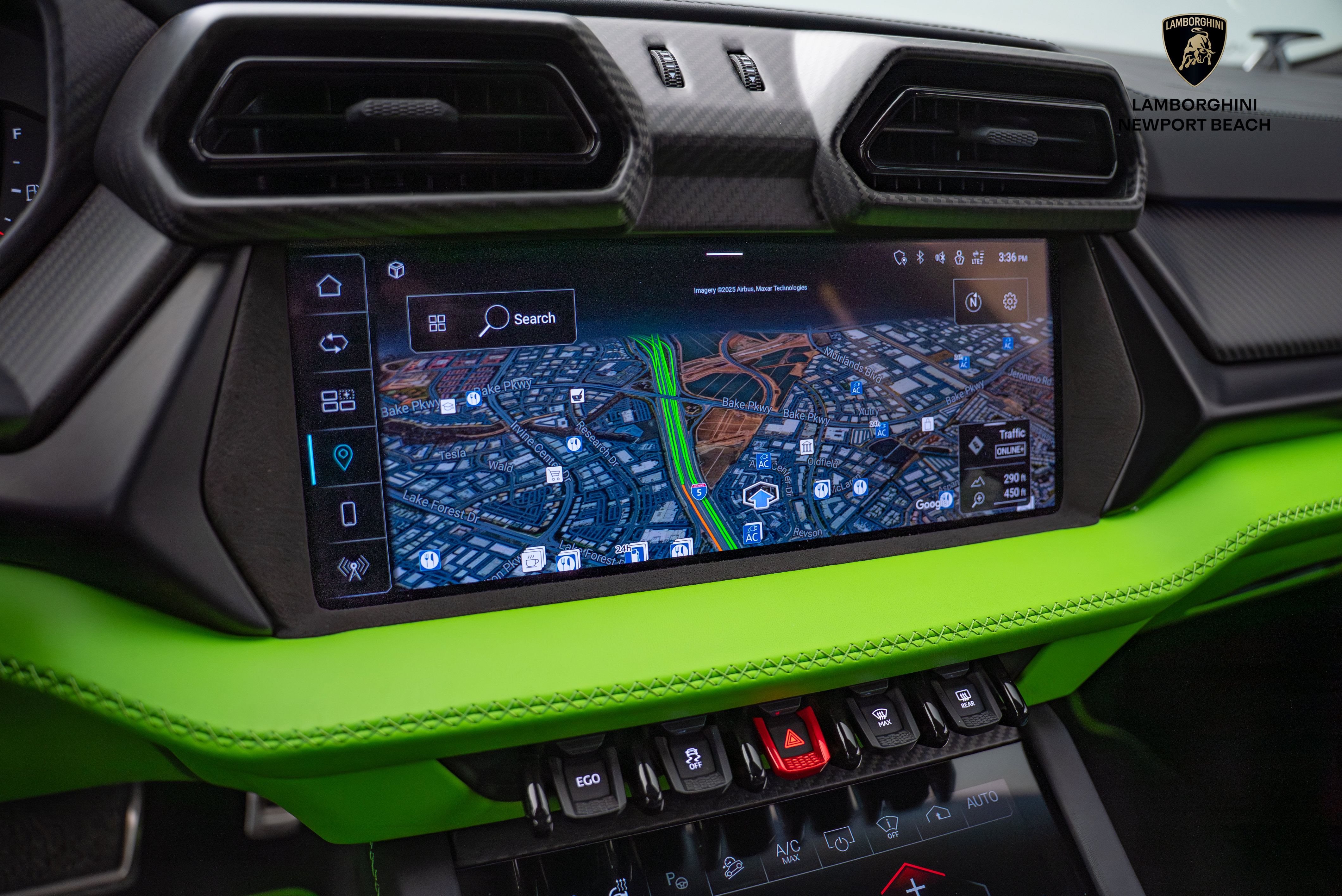 Used 2025 Lamborghini Urus SE image 30