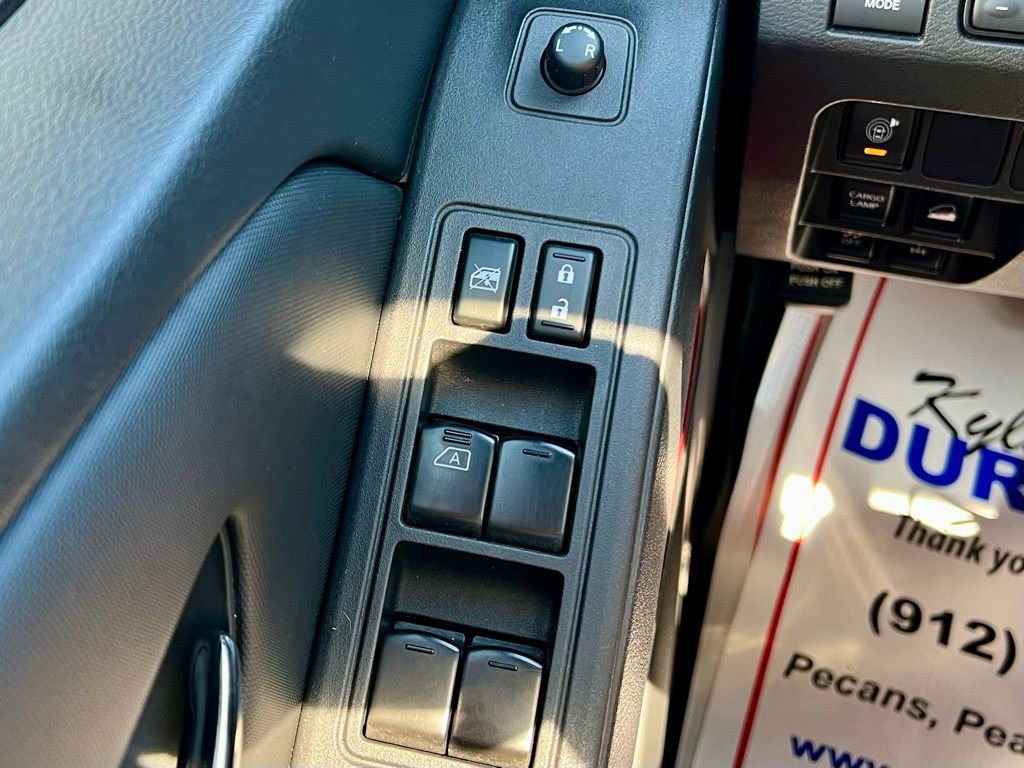 Used 2023 Nissan Frontier PRO-4X w/ Pro-4X Premium Package image 25