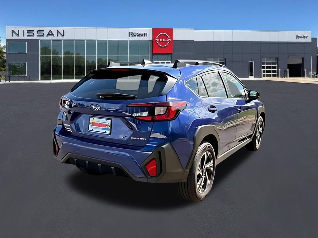 Used 2025 Subaru Crosstrek 2.5i Premium AWD/4WD image 3