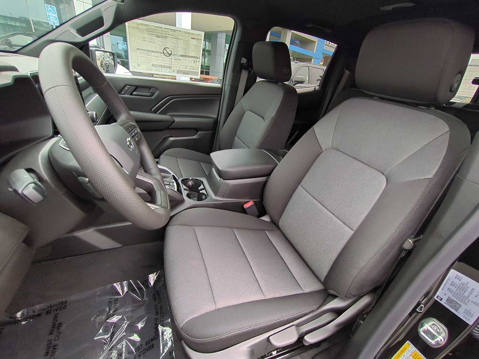 New 2026 Chevrolet Colorado Trail Boss w/ Midnight Edition AWD/4WD image 24