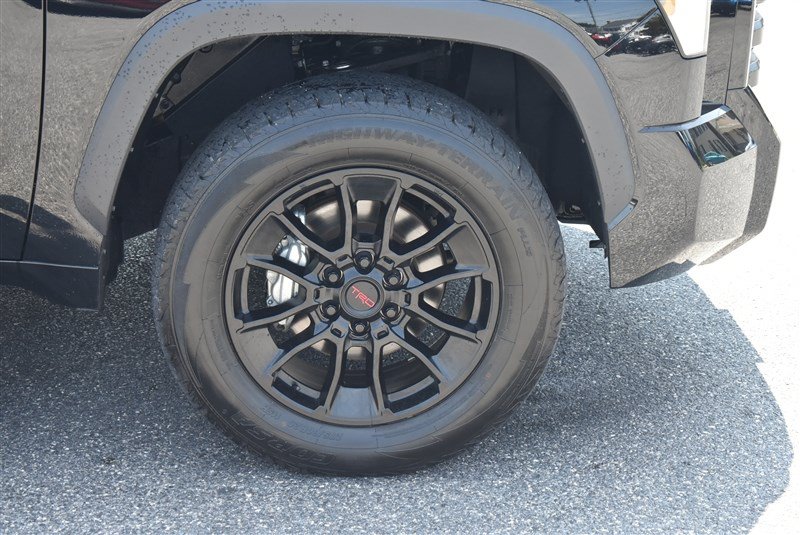 Used 2023 Toyota Tundra SR5 w/ SR5 Convenience Package AWD/4WD image 3