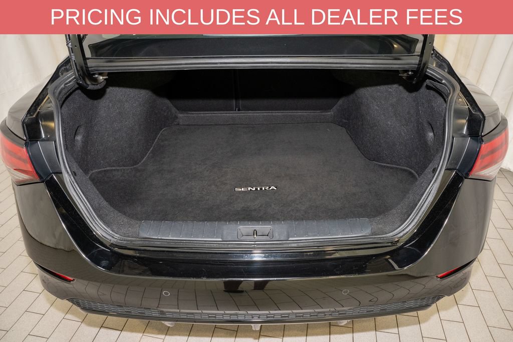 Used 2024 Nissan Sentra SV FWD image 5