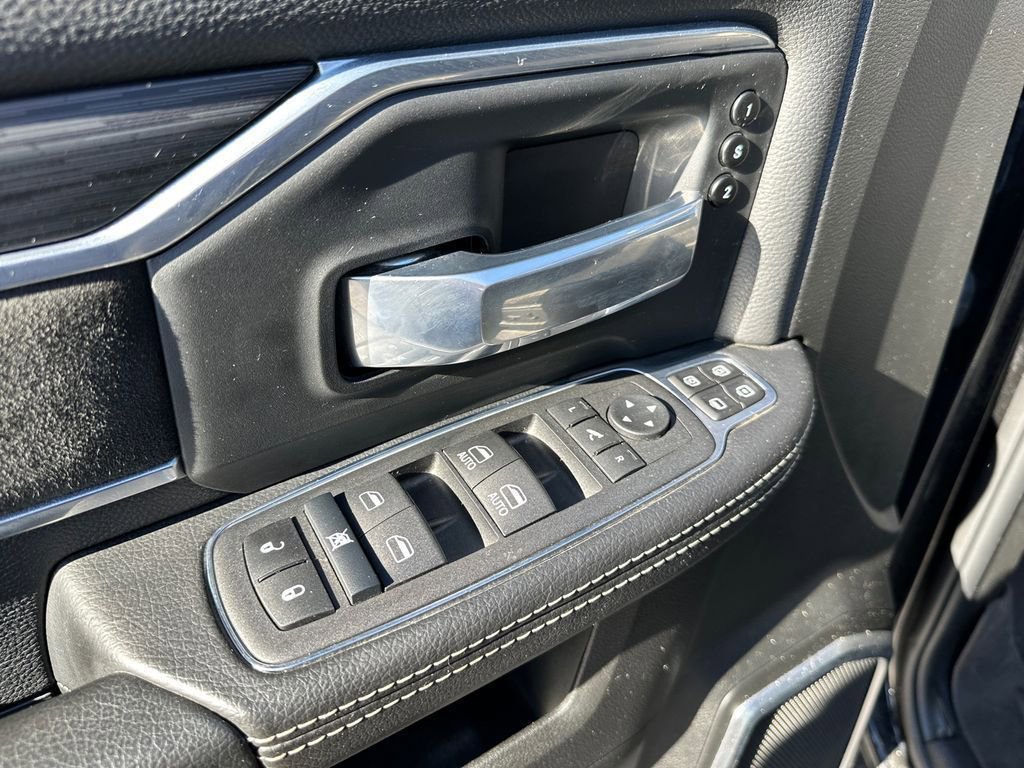 Used 2024 RAM 2500 Laramie w/ Night Edition image 18