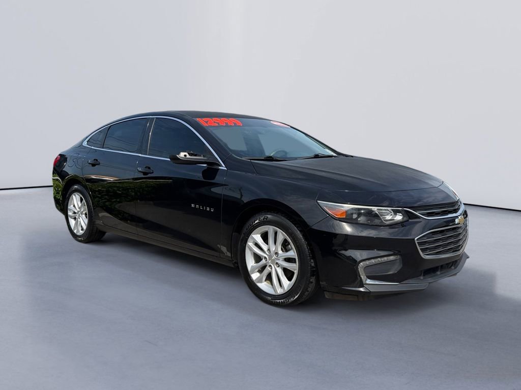 Used 2017 Chevrolet Malibu LT