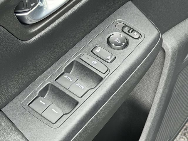 Certified 2026 Honda CR-V Sport image 7