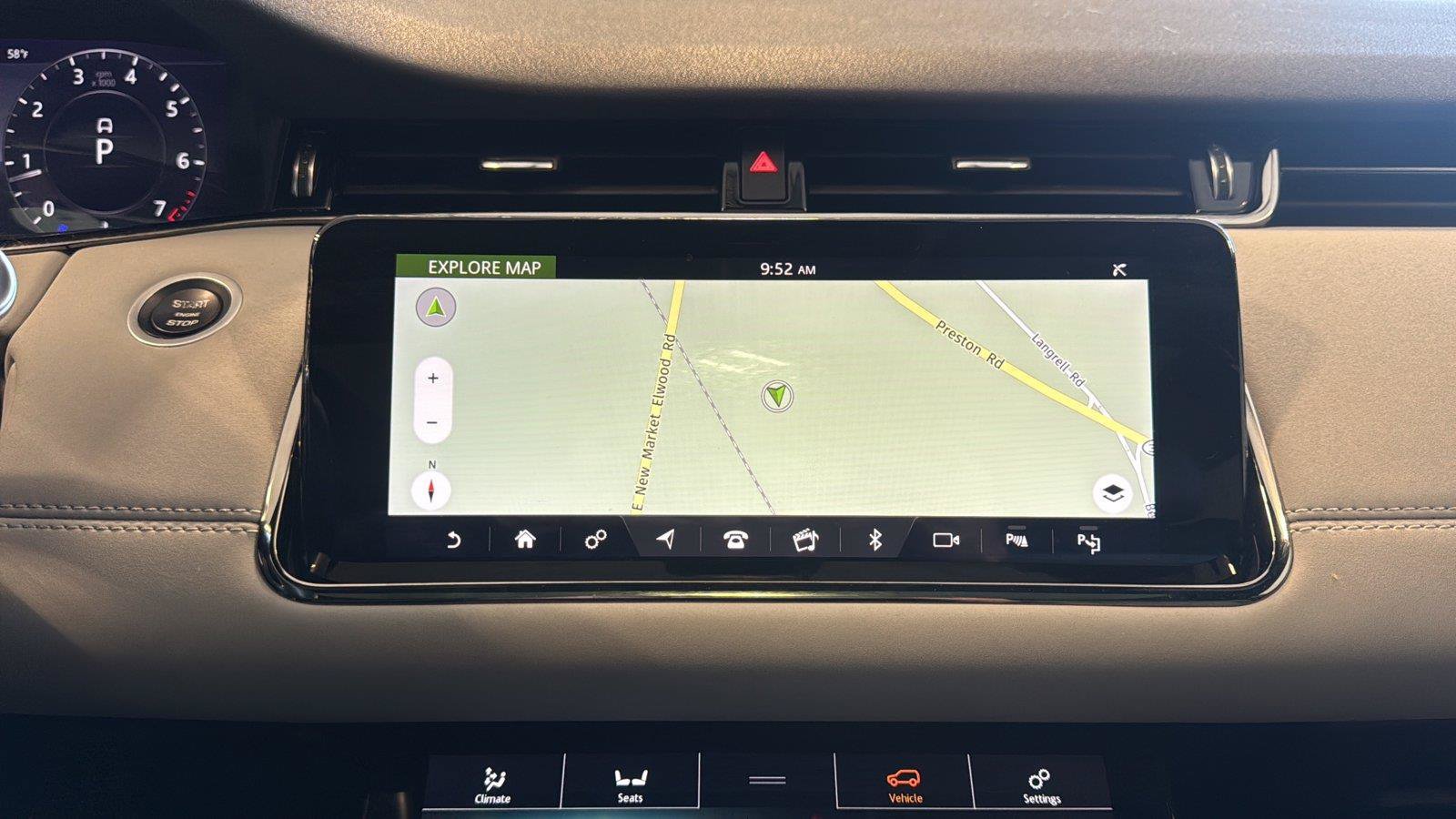 Used 2020 Land Rover Range Rover Evoque First Edition AWD/4WD image 18