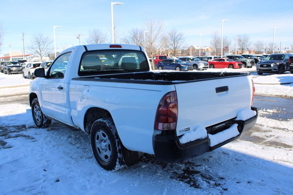 Used 2014 Toyota Tacoma Base image 5
