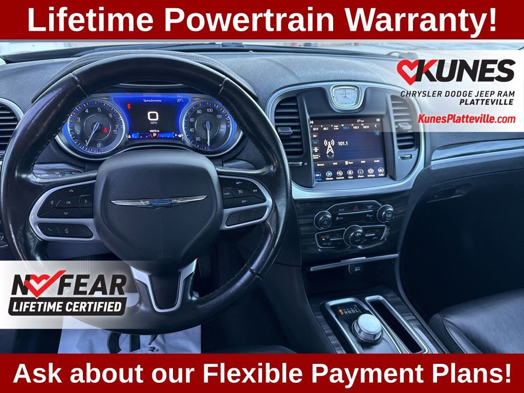 Used 2021 Chrysler 300 Touring L image 15