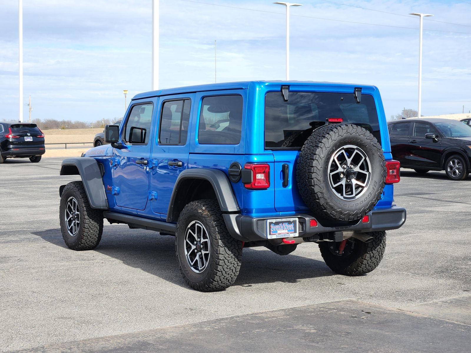 Used 2025 Jeep Wrangler Unlimited Rubicon image 4