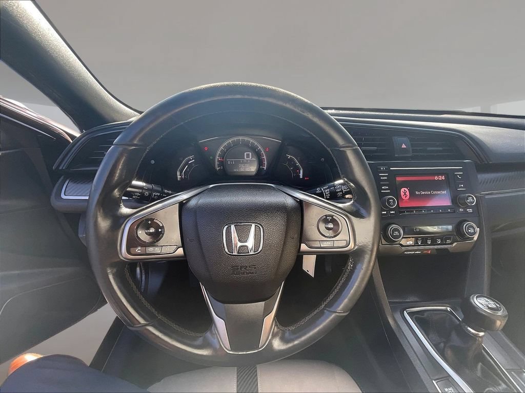 Used 2018 Honda Civic Sport image 8