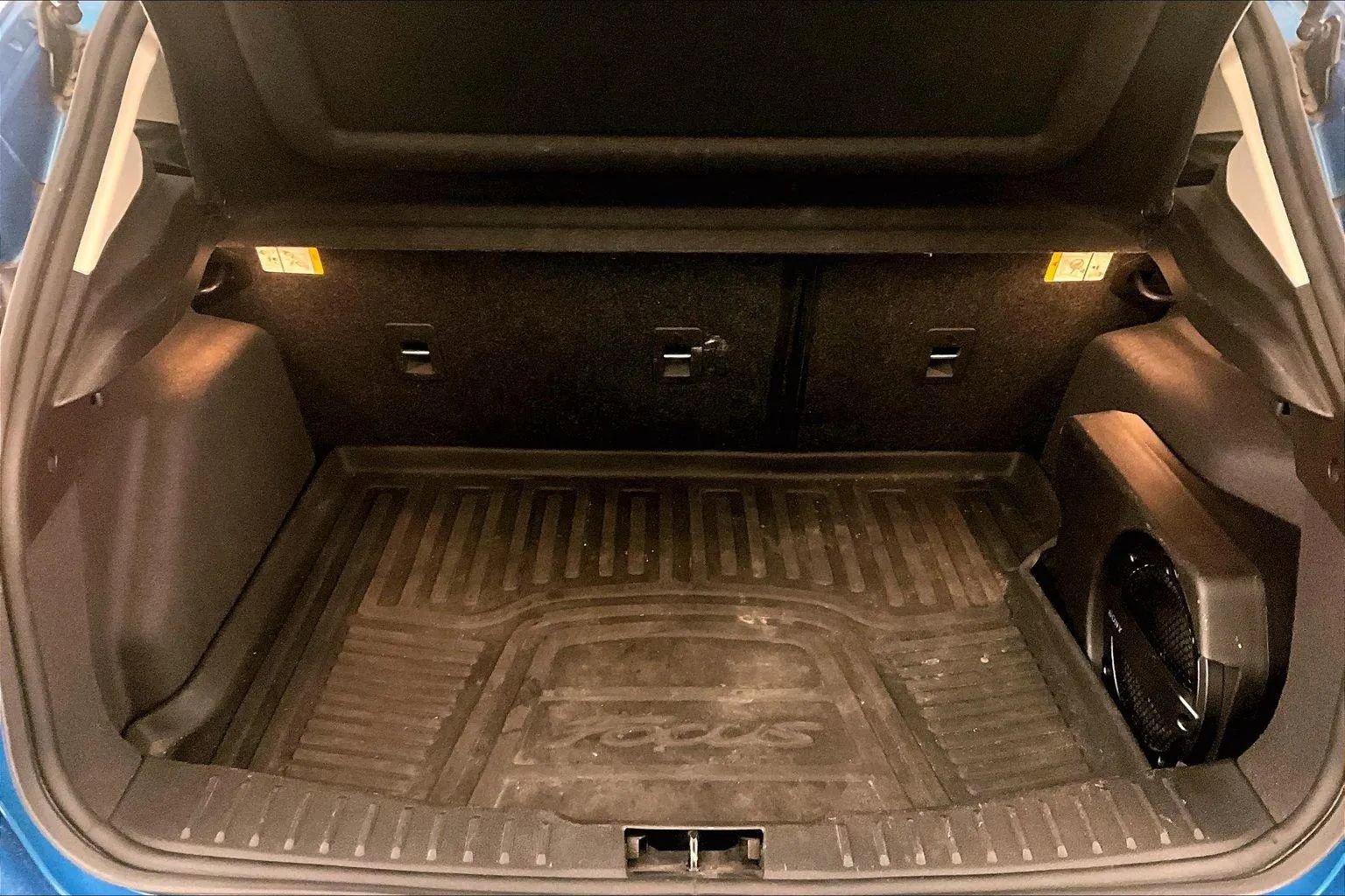 Used 2017 Ford Focus SEL w/ Cold Weather Package image 33