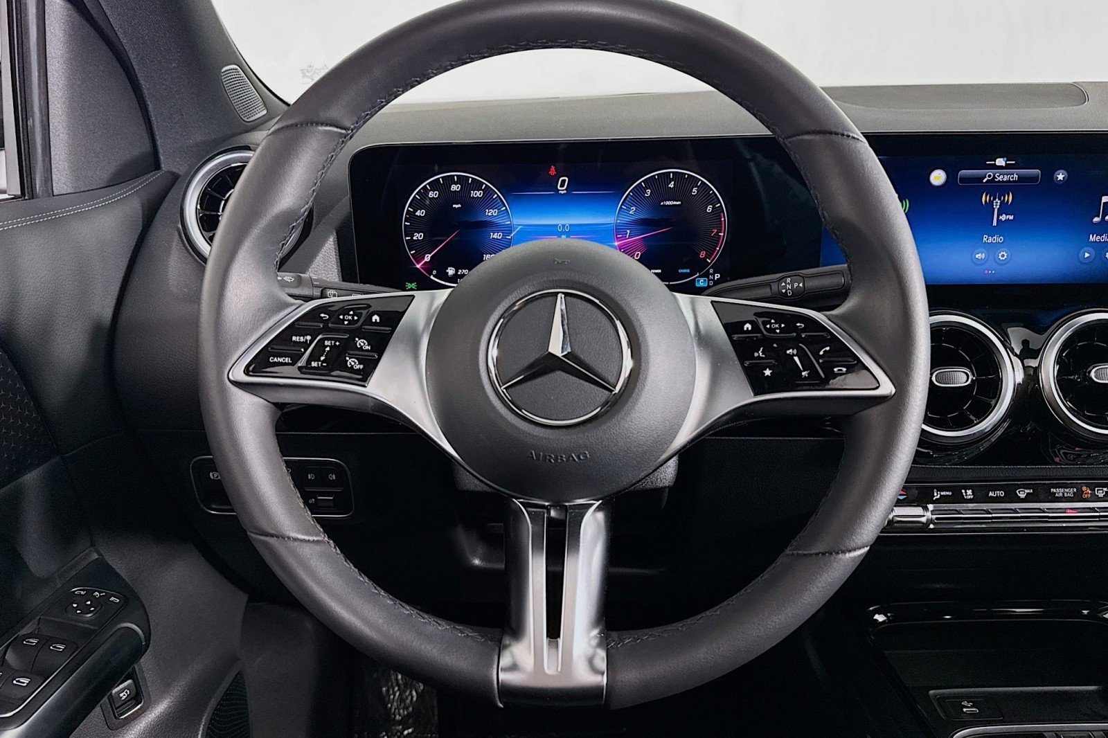 Certified 2026 Mercedes-Benz GLA 250 image 17