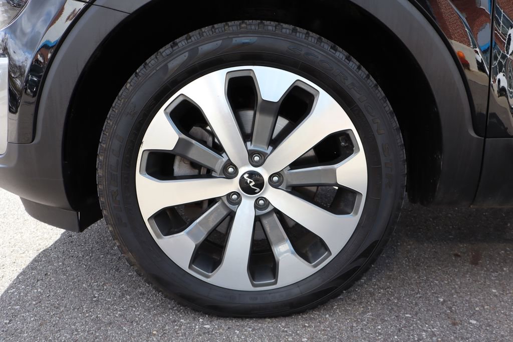 Used 2022 Kia Telluride S image 29