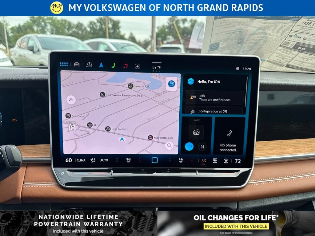 New 2026 Volkswagen Tiguan SEL R-Line AWD/4WD image 11